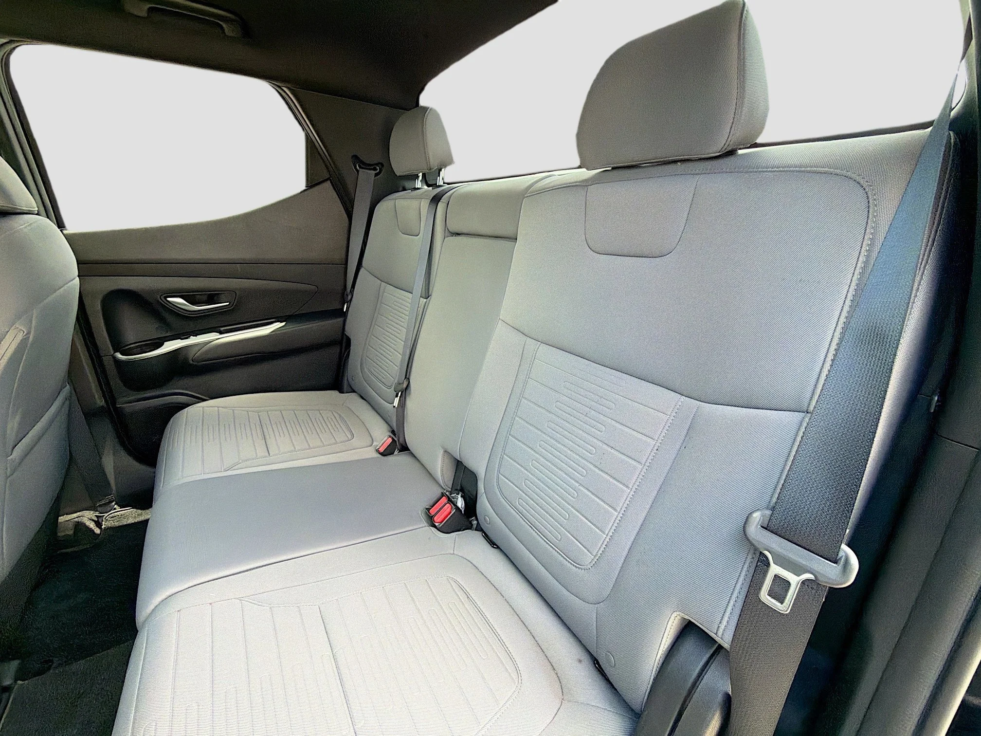 Used 2022 Phantom Black Hyundai SEL image 18