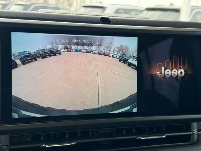 New 2026 Black Clearcoat Jeep Rubicon image 18