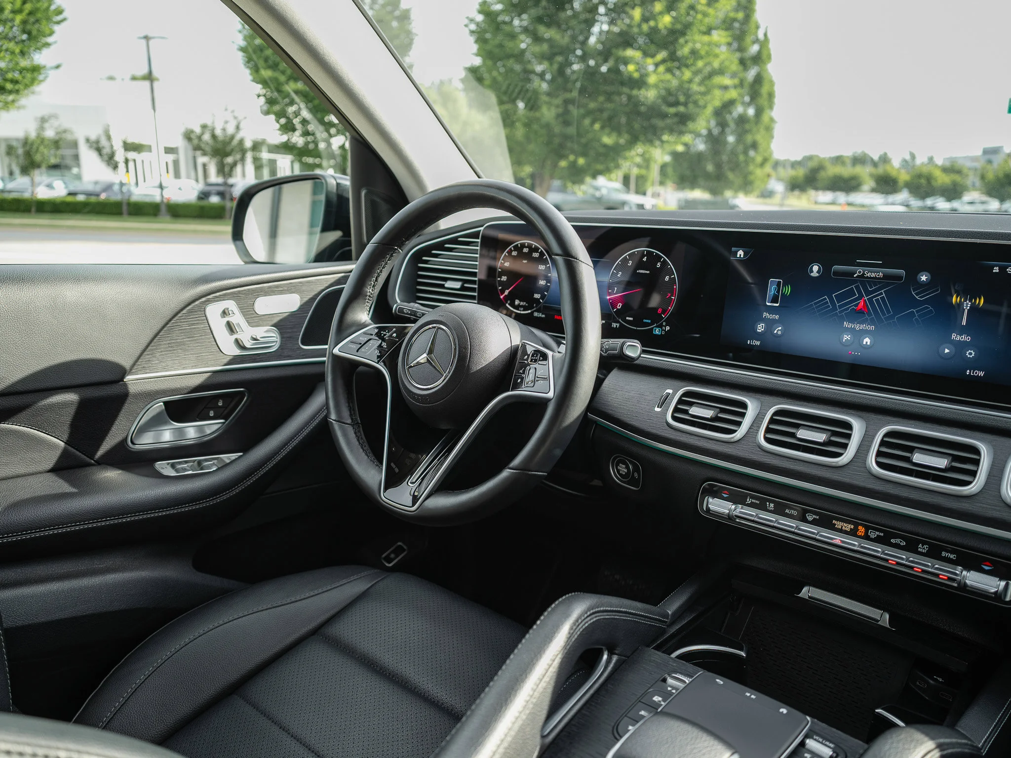 Certified Used 2024 Black Mercedes-Benz GLE 350 image 19