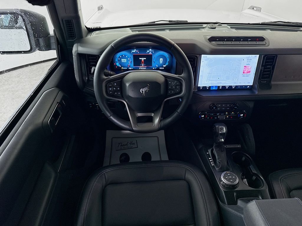 Used 2025 Oxford White Ford Badlands image 3