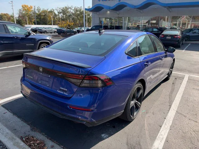 Certified Used 2024 Still Night Pearl Honda Sport-L image 4
