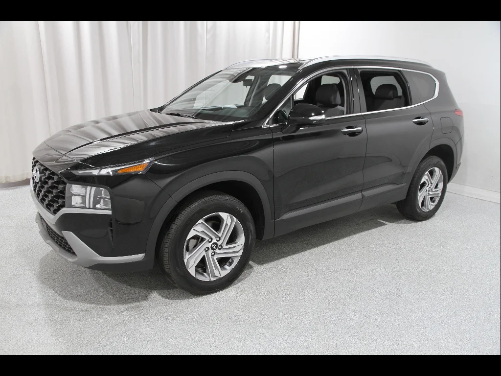 Certified Used 2023 Twilight Black Hyundai SEL image 3