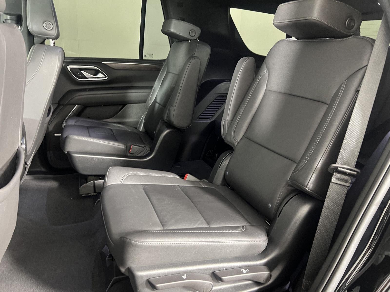 Used 2023 Black Chevrolet Z71 image 7