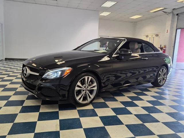 Used 2018 Black Mercedes-Benz C 300 image 3