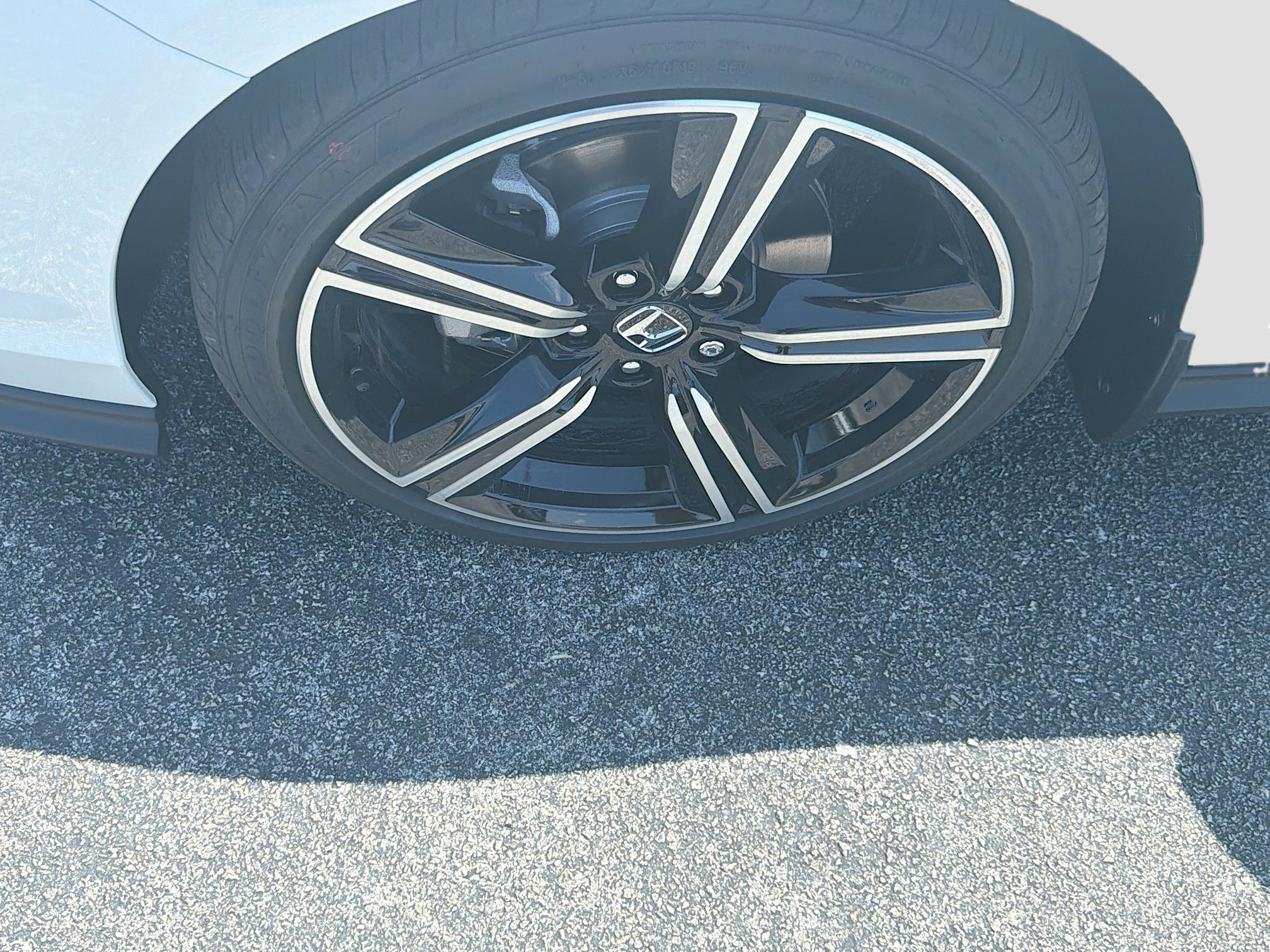 New 2026 Platinum White Pearl Honda SE image 26