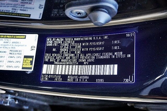 Used 2022 Black Toyota L image 33