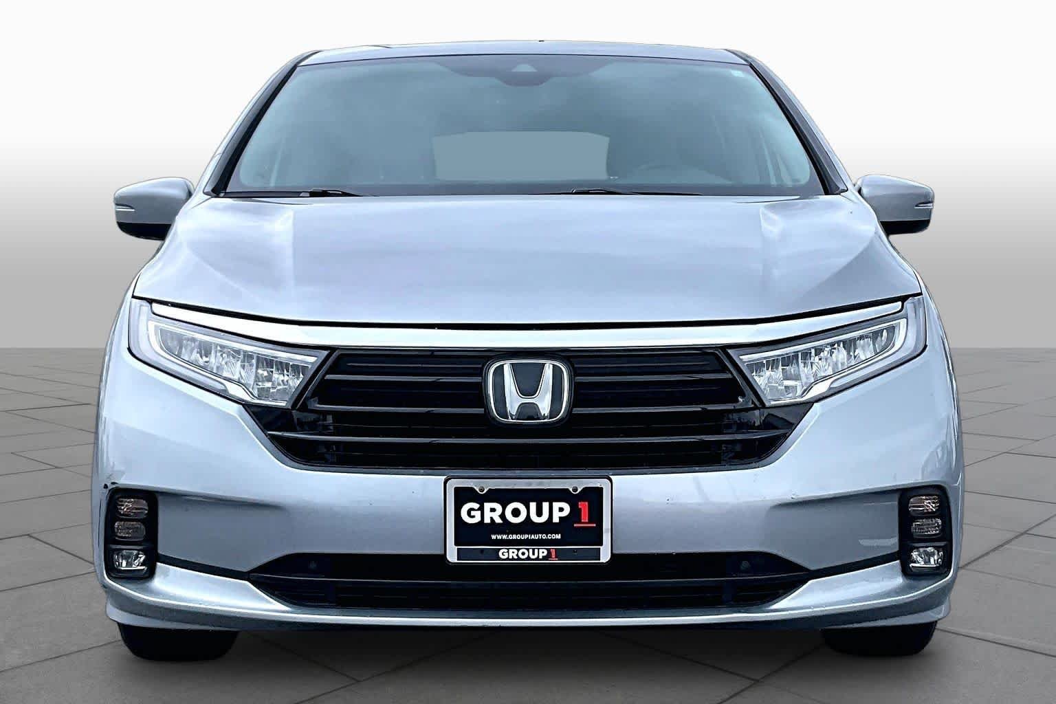 Used 2022 Lunar Silver Metallic Honda EX-L image 4
