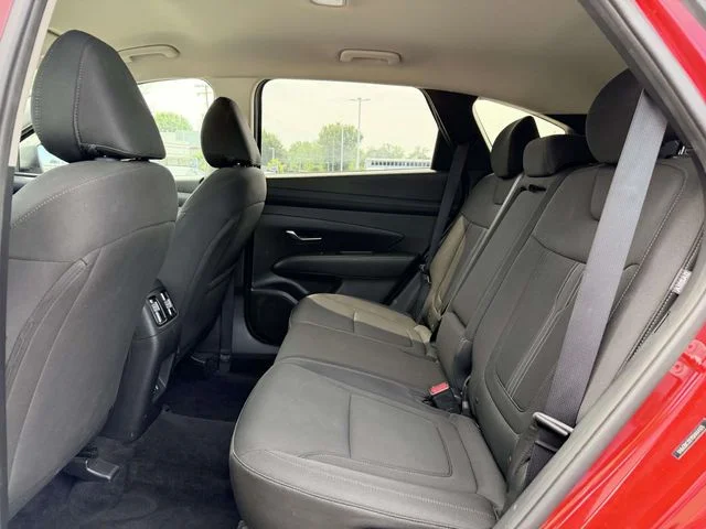 Used 2025 Red Hyundai SEL image 13