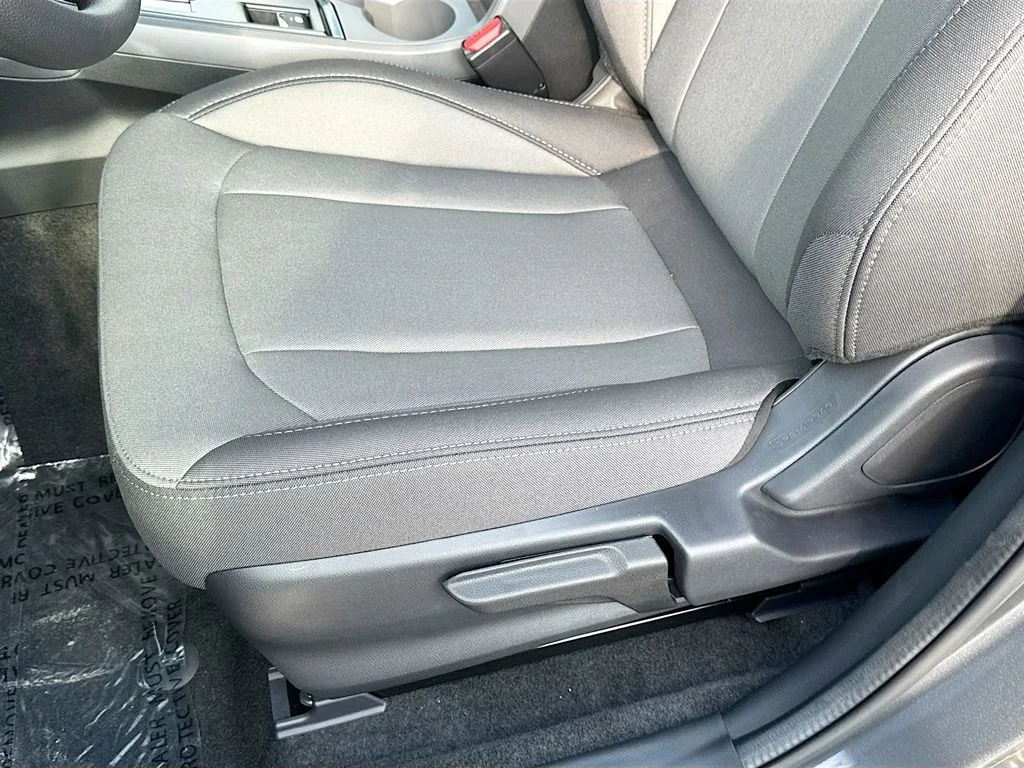 New 2026 MAGNETITE GRAY PEARL Subaru Base image 23