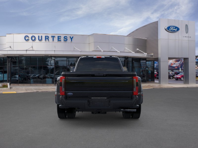 New 2026 Agate Black Ford Platinum image 5