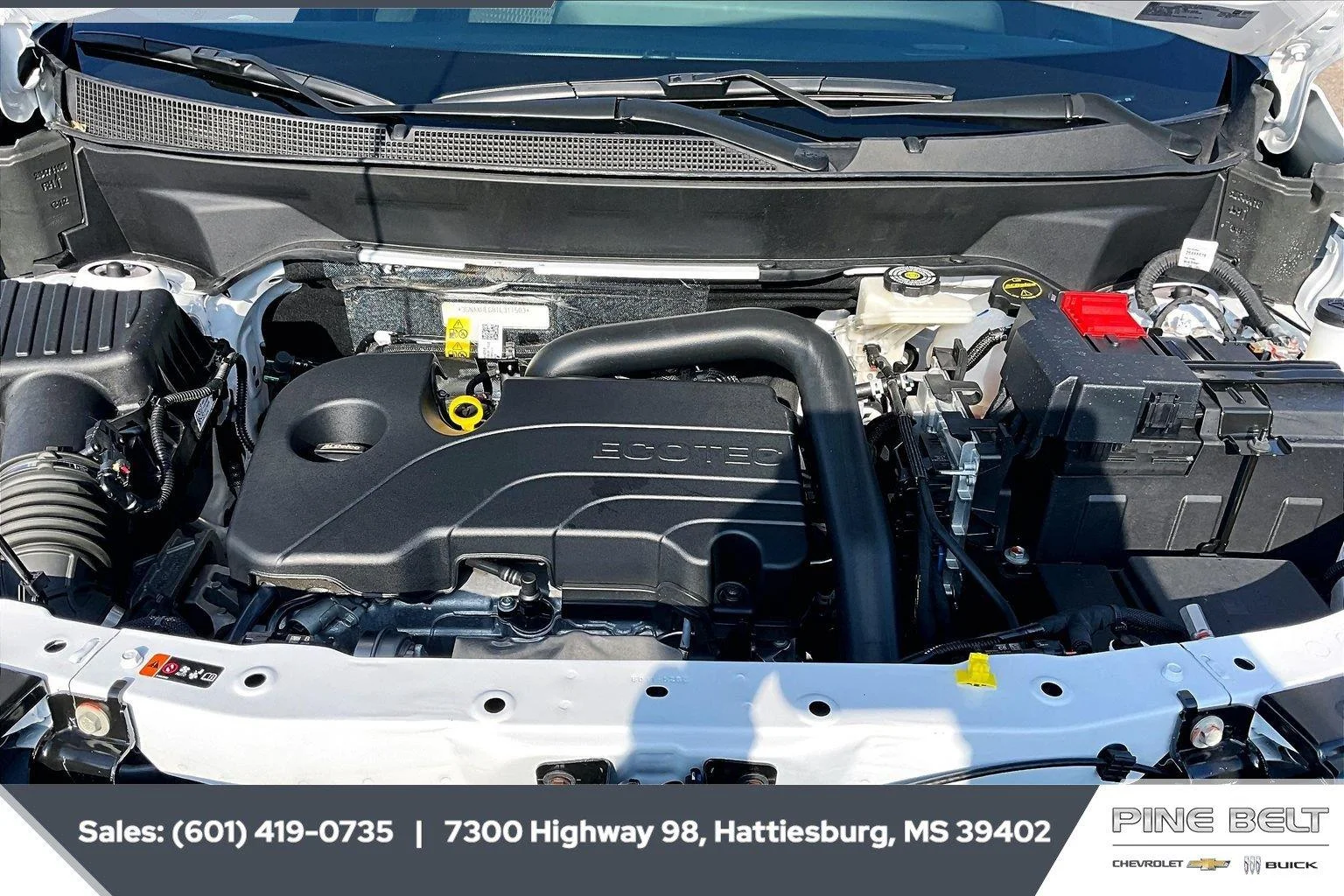 Used 2026 Summit White Chevrolet LT image 8