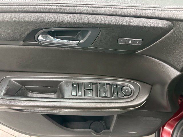 Used 2017 Red GMC Limited image 18