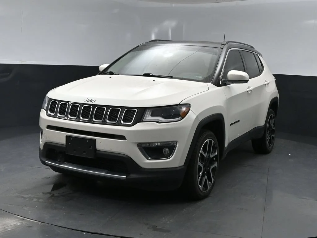 Used 2021 White Jeep Limited image 5