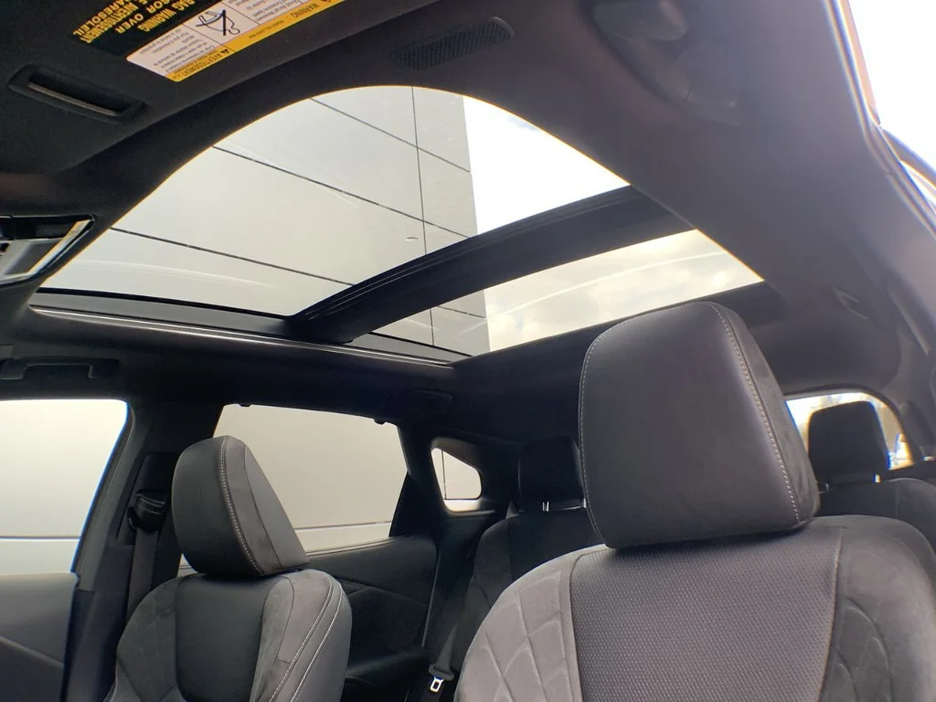 2026 Lexus RX PHEV 450h+ - Photo 22