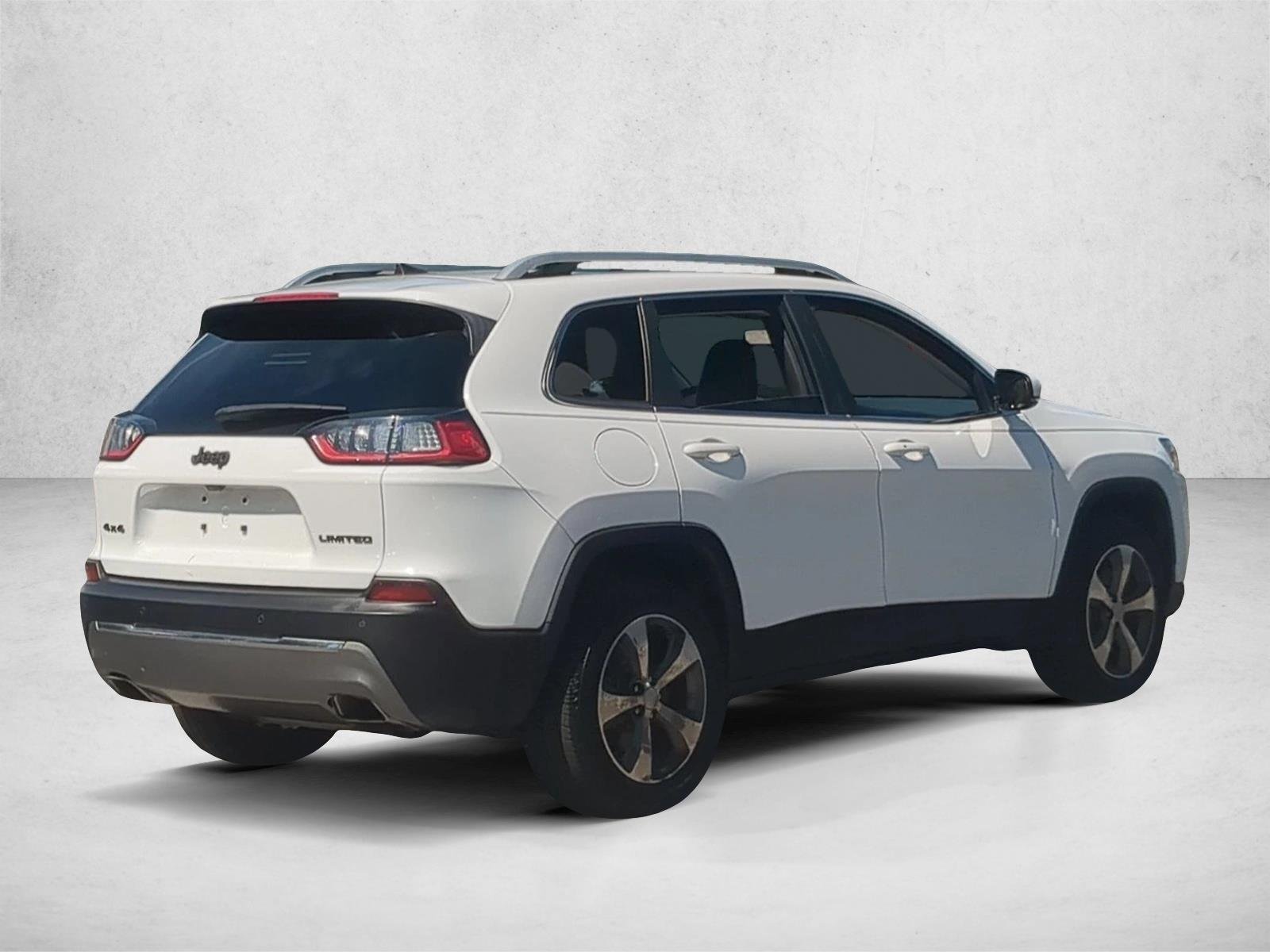Used 2019 Bright White Clearcoat Jeep Limited image 5
