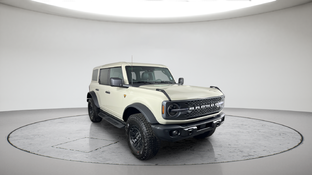 New 2026 Desert Sand Ford Badlands® image 3