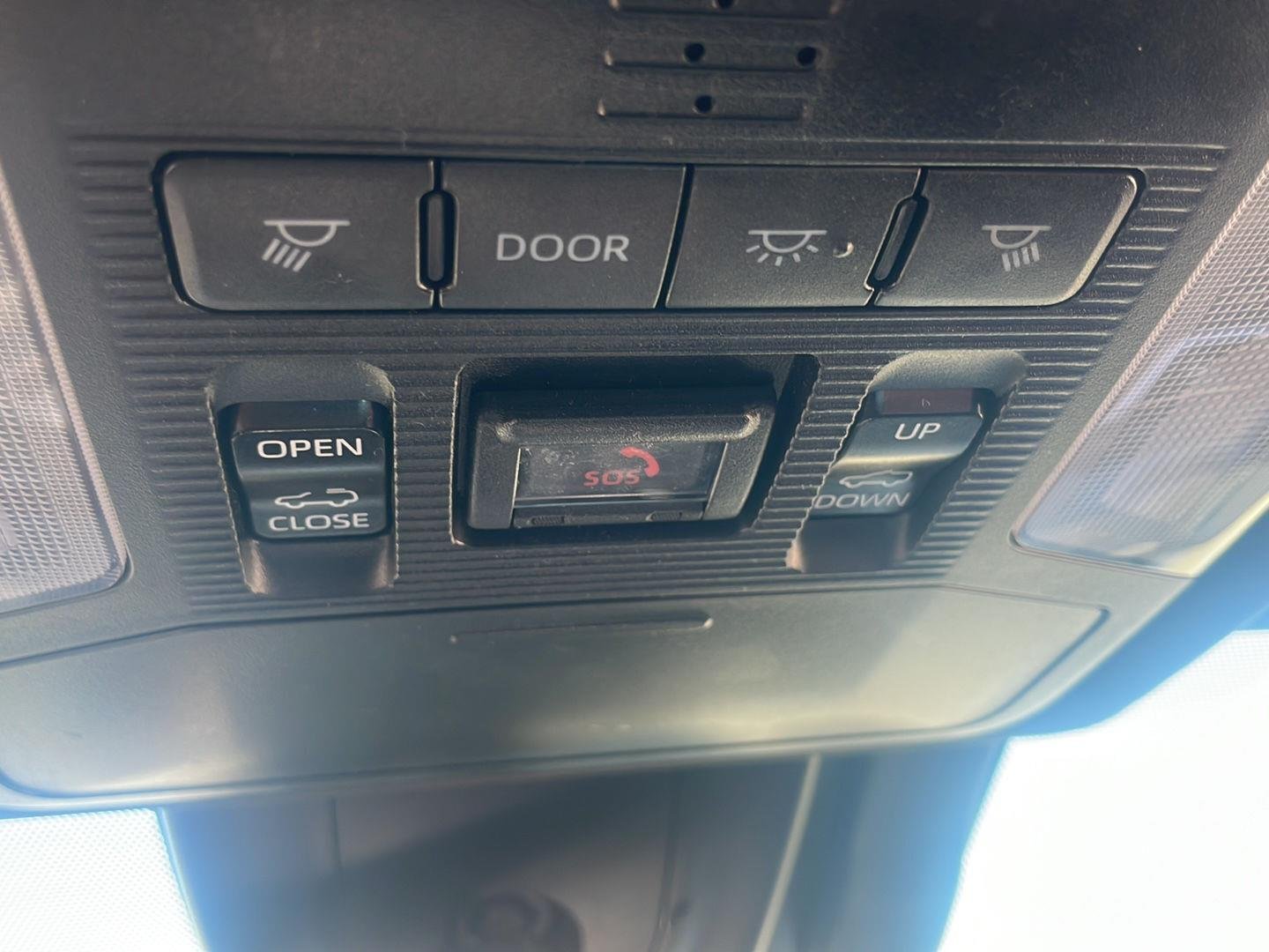 Used 2022 Magnetic Gray Metallic Toyota SE image 5