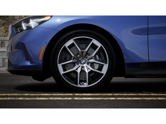 2026 BMW 5 Series 530i - Photo 7