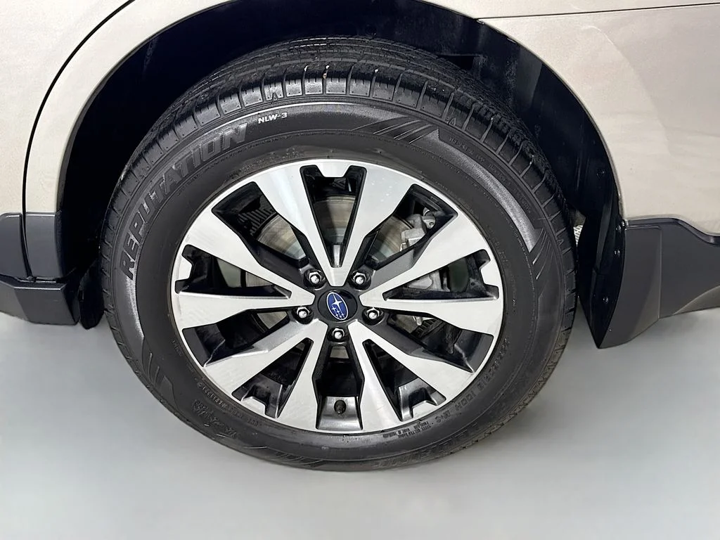Used 2017 Tungsten Metallic Subaru 2.5i image 30