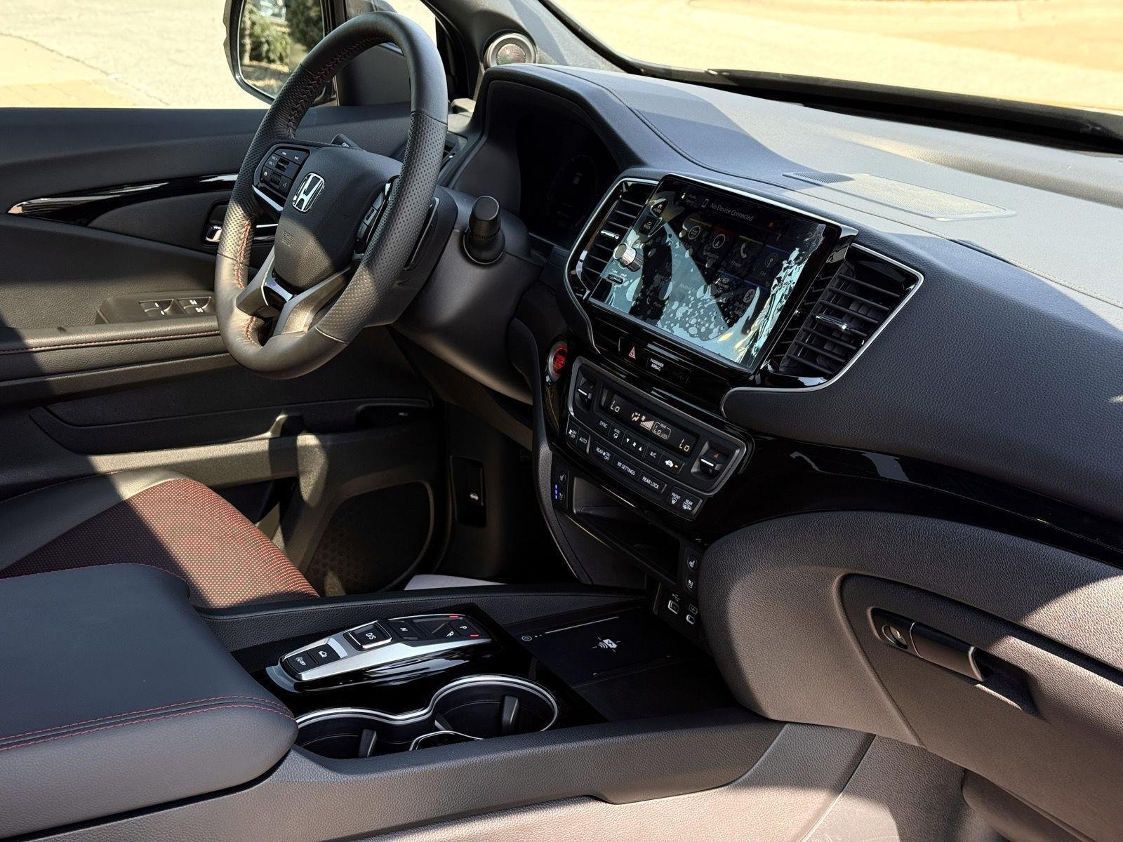 Certified Used 2026 Crystal Black Pearl Honda Black Edition image 23