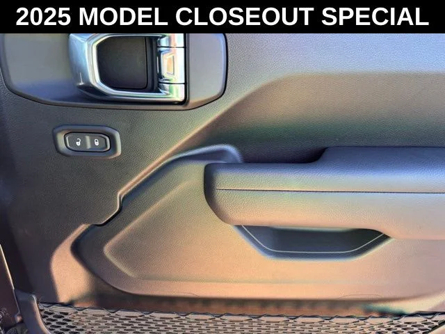2025 Jeep Wrangler 4-Door Sport S - Photo 21