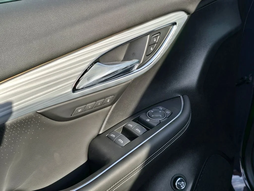 New 2026 Midnight Opal Buick Avenir image 13
