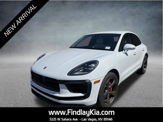 2022 Porsche Macan S's photo