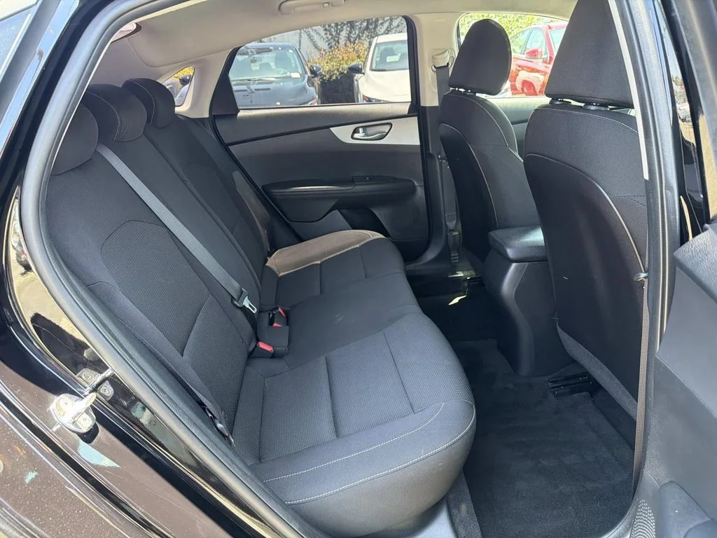 Used 2021 AURORA BLACK Kia LXS image 25