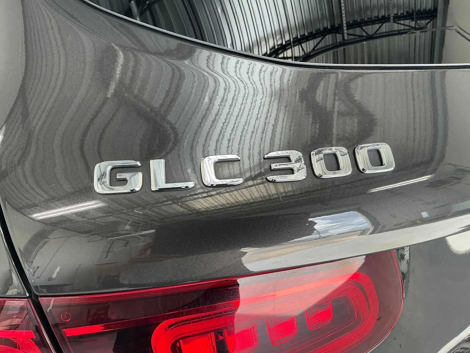 Certified Used 2022 Graphite Grey Metallic Mercedes-Benz GLC 300 image 10