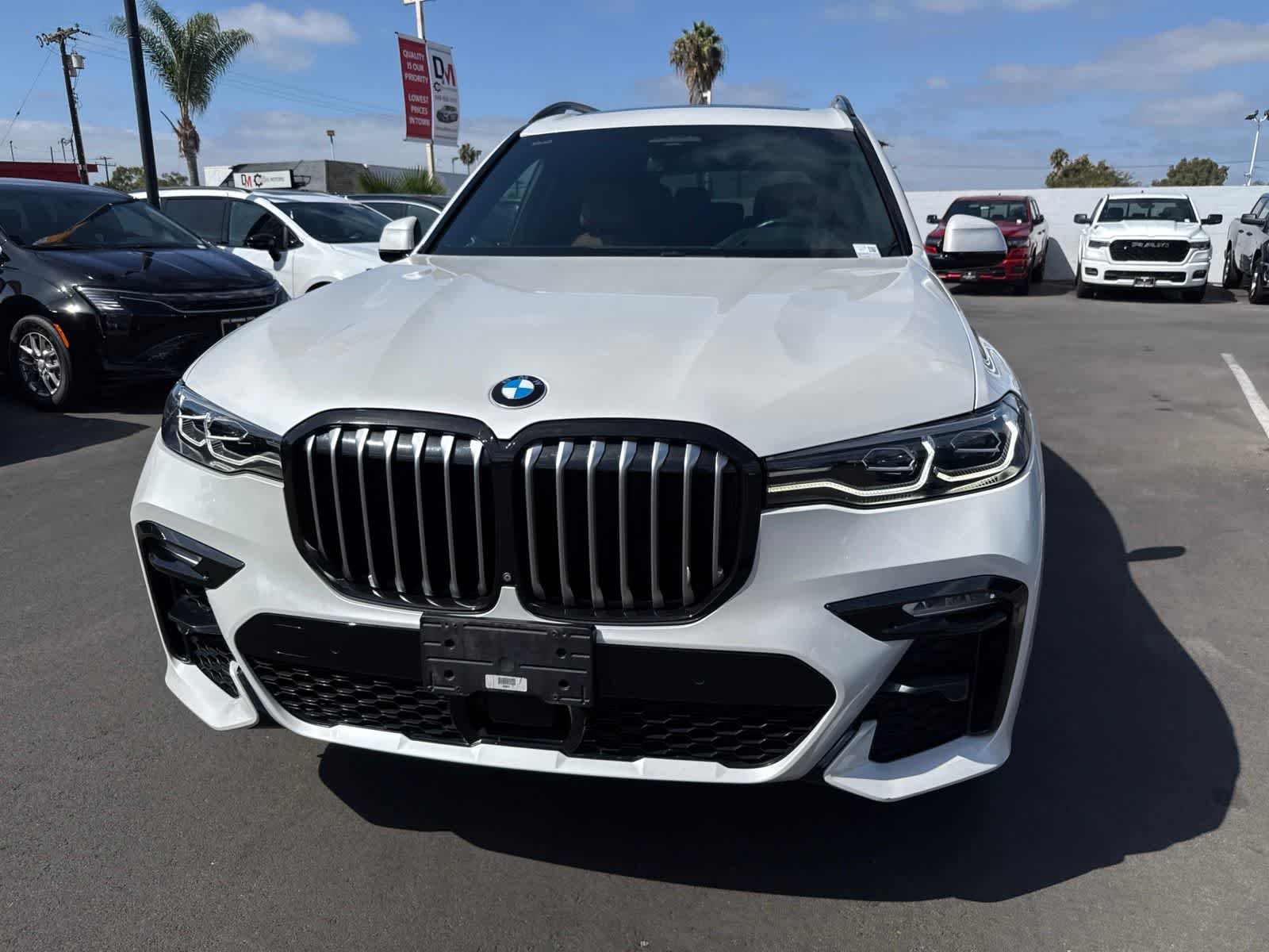 Used 2019 Mineral White Metallic BMW xDrive50i image 3