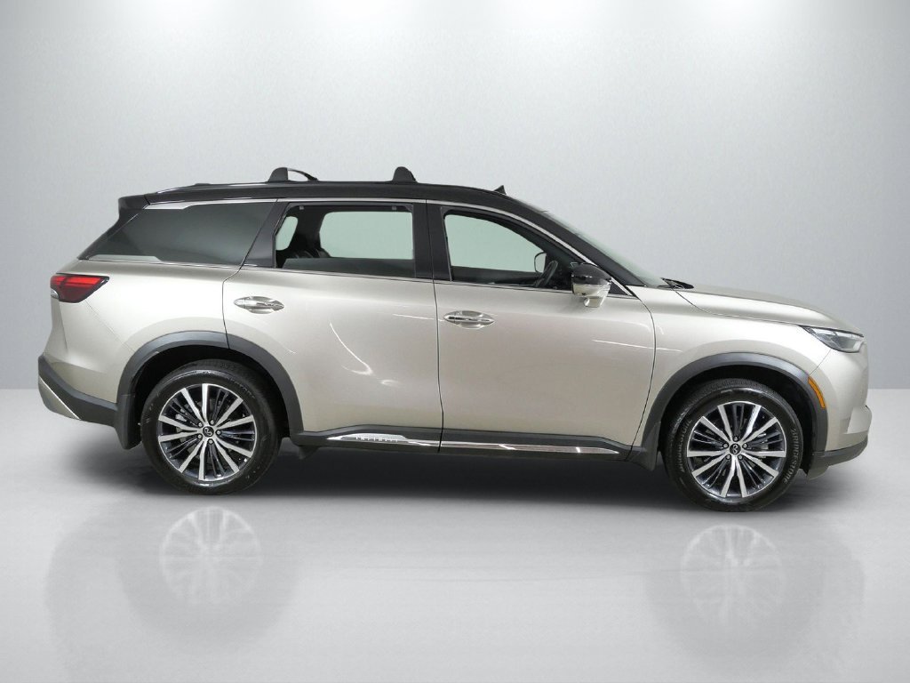 Used 2025 Black INFINITI Autograph image 9