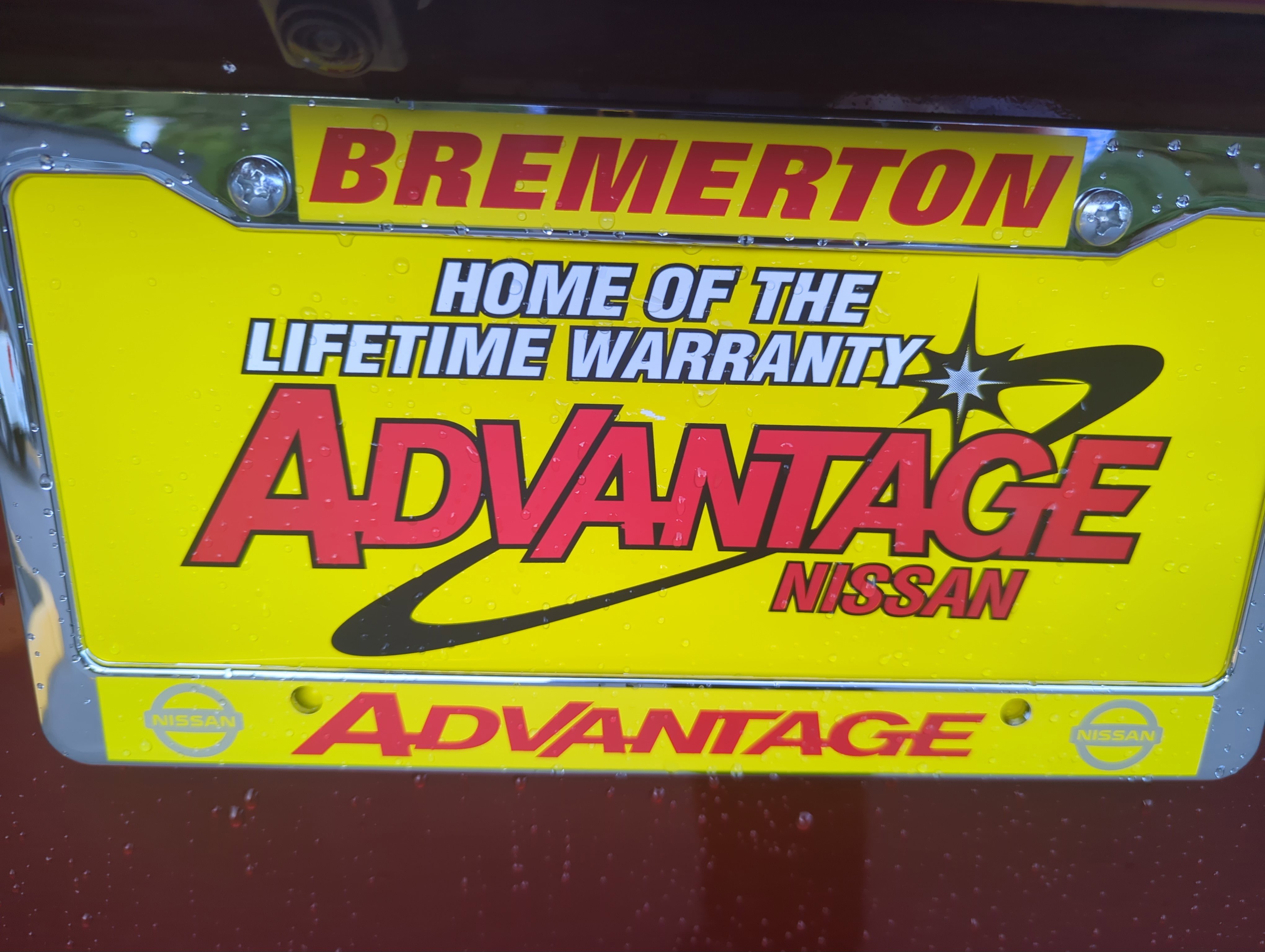 2025 Nissan Versa Sedan SR - Photo 31