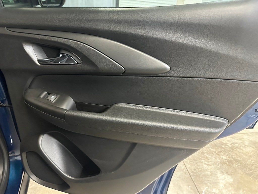 Used 2021 PACIFIC BLUE METALLIC Chevrolet LT image 26