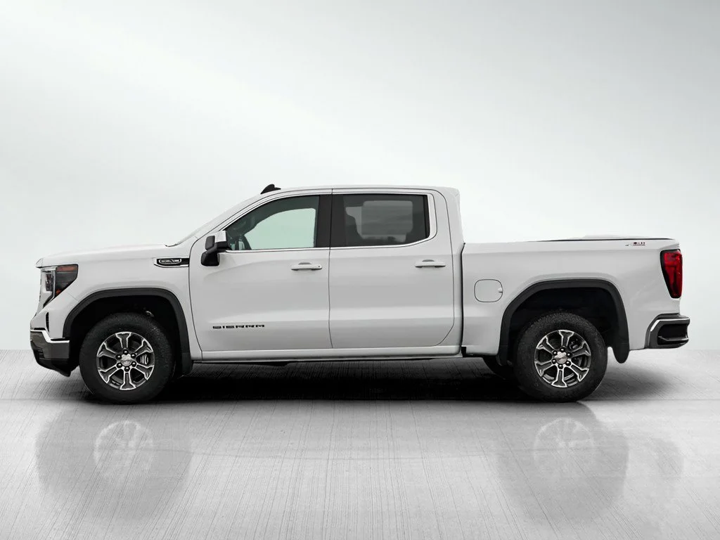 New 2026 Summit White GMC SLE image 4