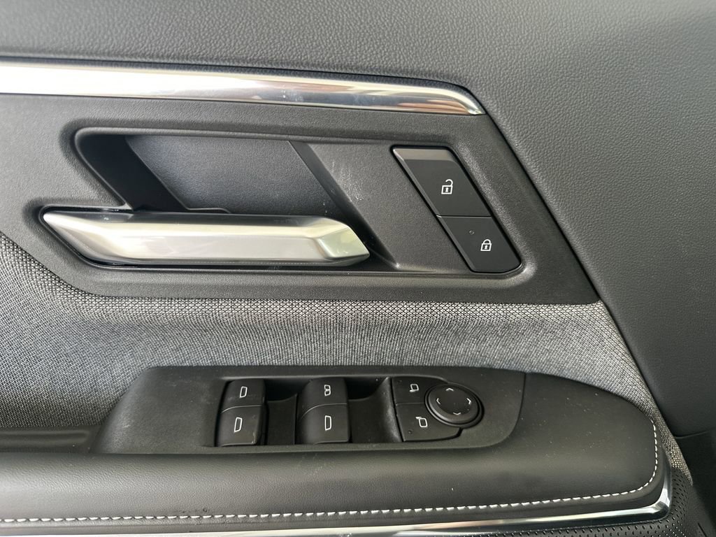 2026 GMC Sierra EV Elevation - Photo 11
