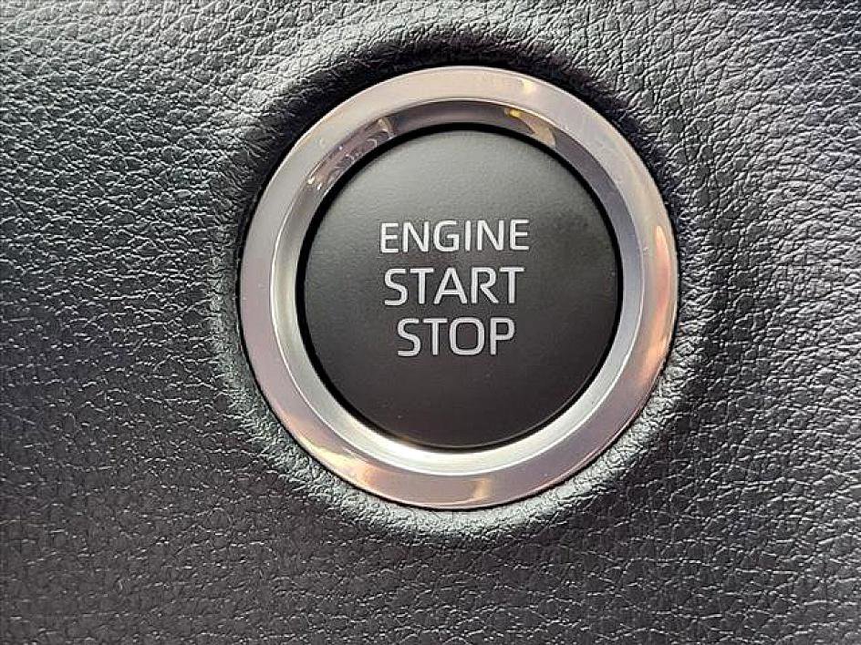 New 2024 Midnight Black Met Toyota SR5 image 21