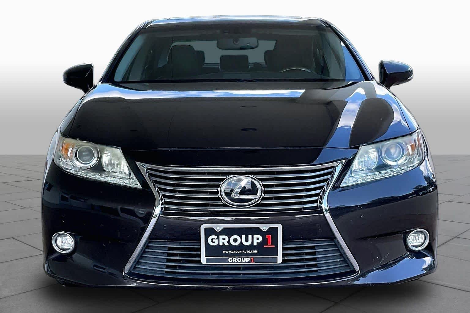 Pre-Owned 2014 Lexus ES 350
