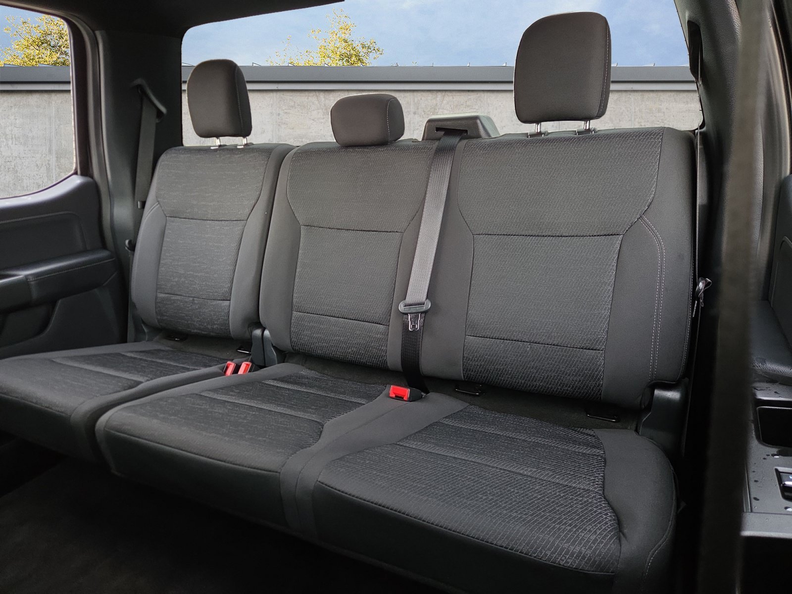 2022 Ford F-150 XLT - Photo 13