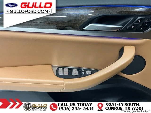Used 2023 Phytonic Blue Metallic BMW sDrive30i image 18