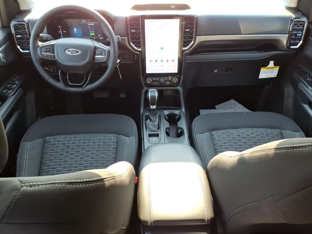 New 2026 Avalanche Ford XLT image 11