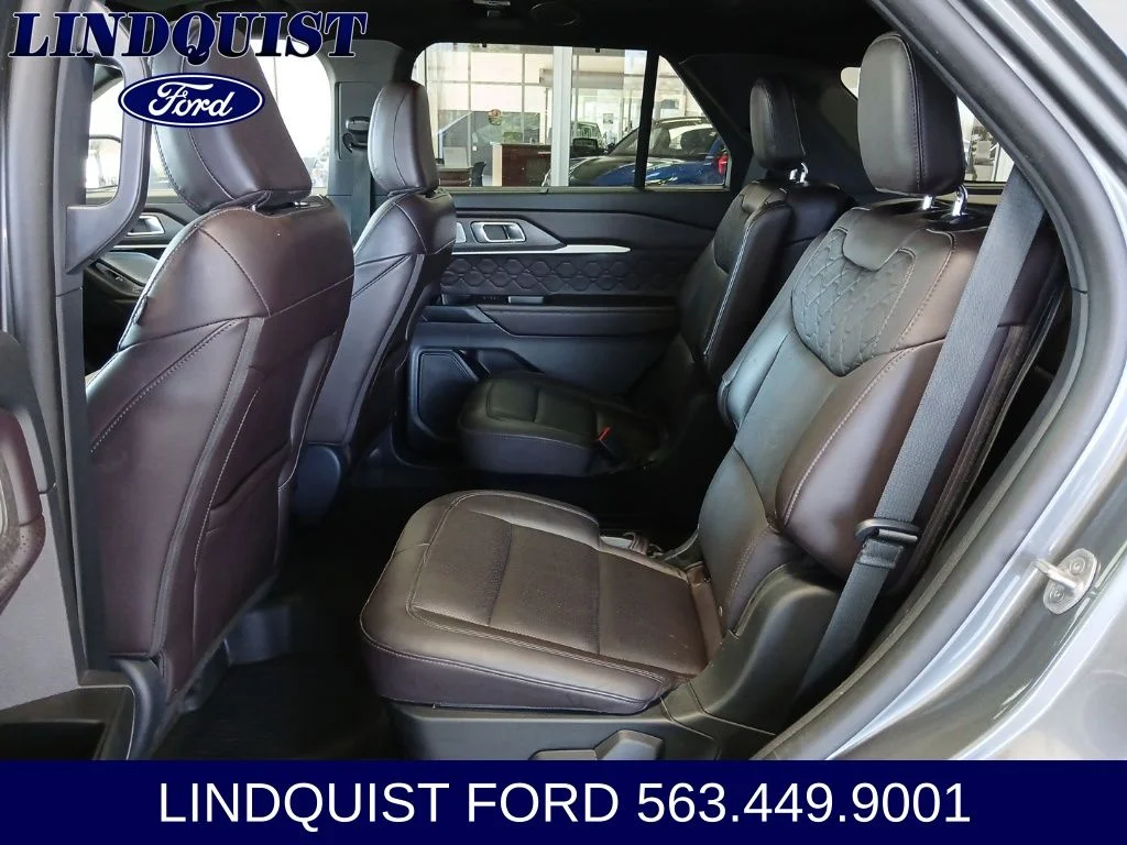 Used 2025 Gray Metallic Ford Platinum image 10
