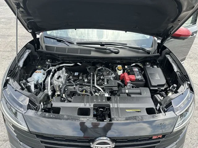New 2026 Gun Metallic / Scarlet Ember Tintcoat Two-tone Nissan SR image 19