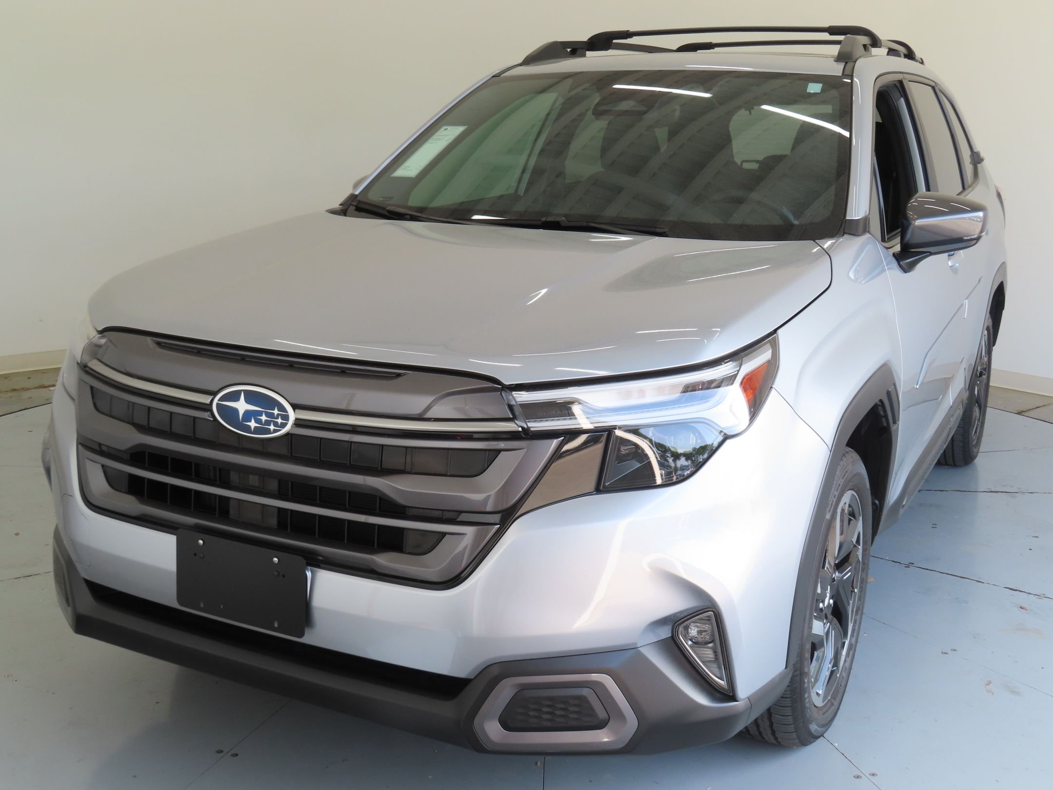 Used 2025 Silver Subaru Limited image 8