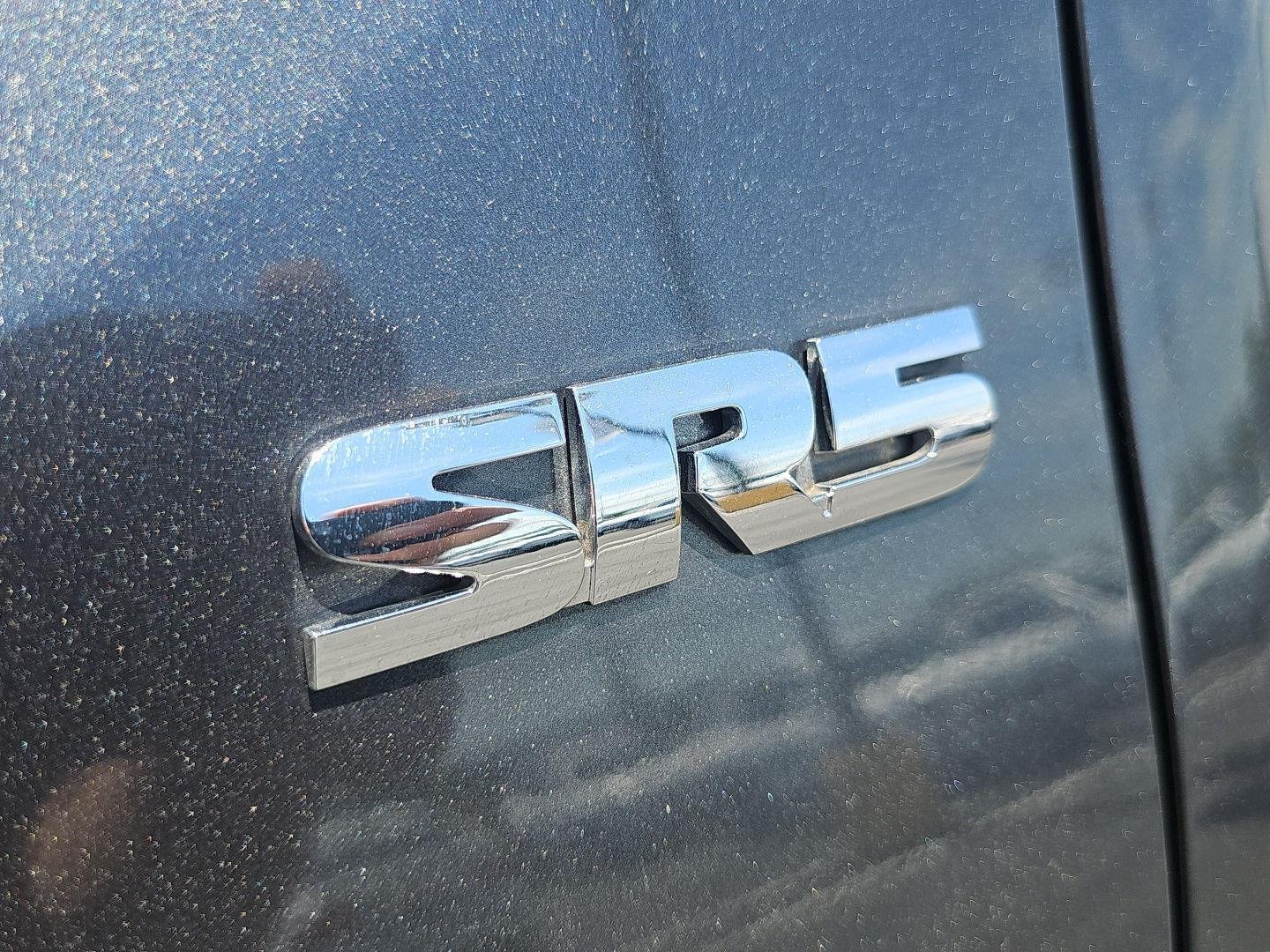 Used 2022 Magnetic Gray Metallic Toyota SR5 image 23