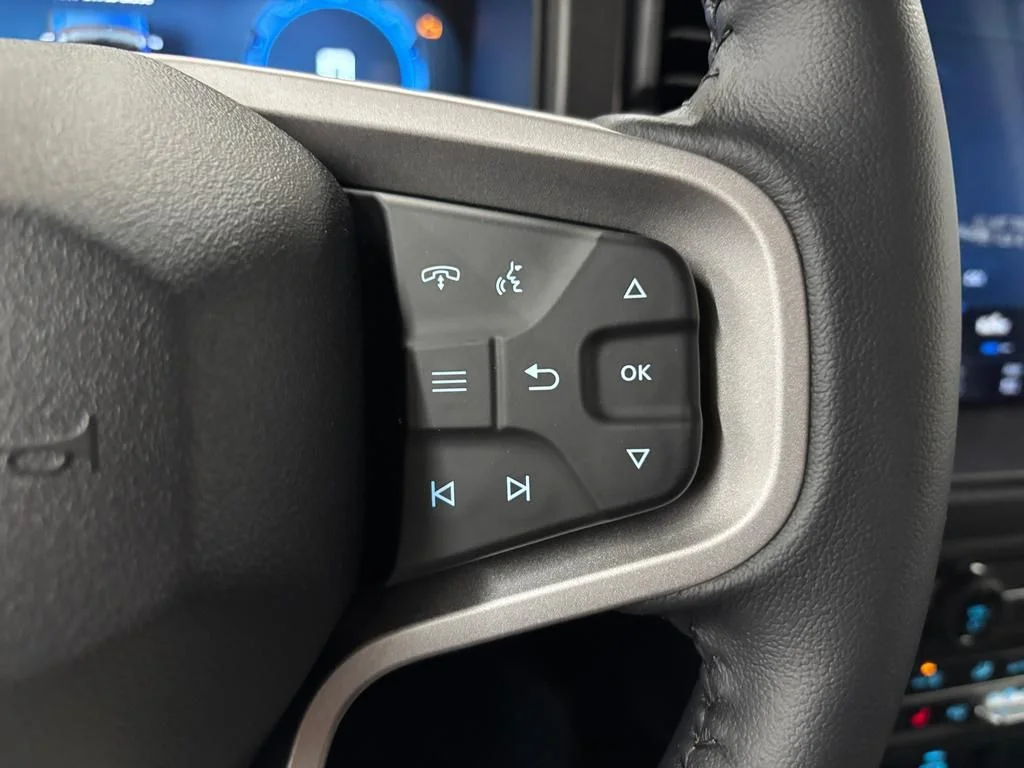 New 2025 Oxford White Ford Big Bend® image 20
