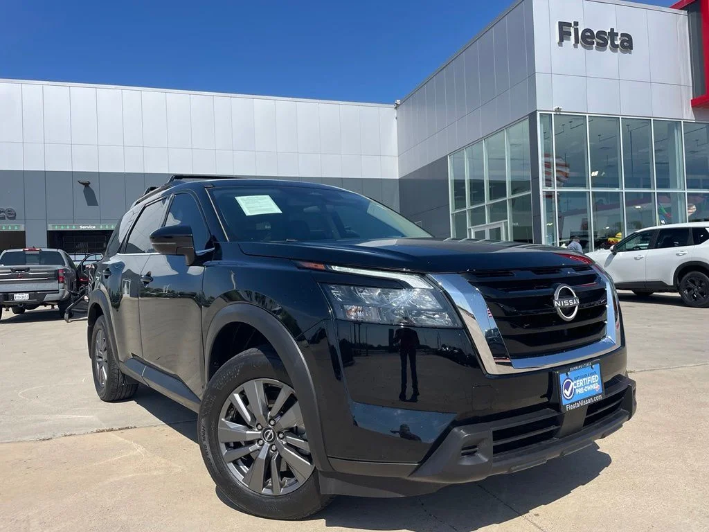 Certified Used 2025 Black Nissan SV image 1