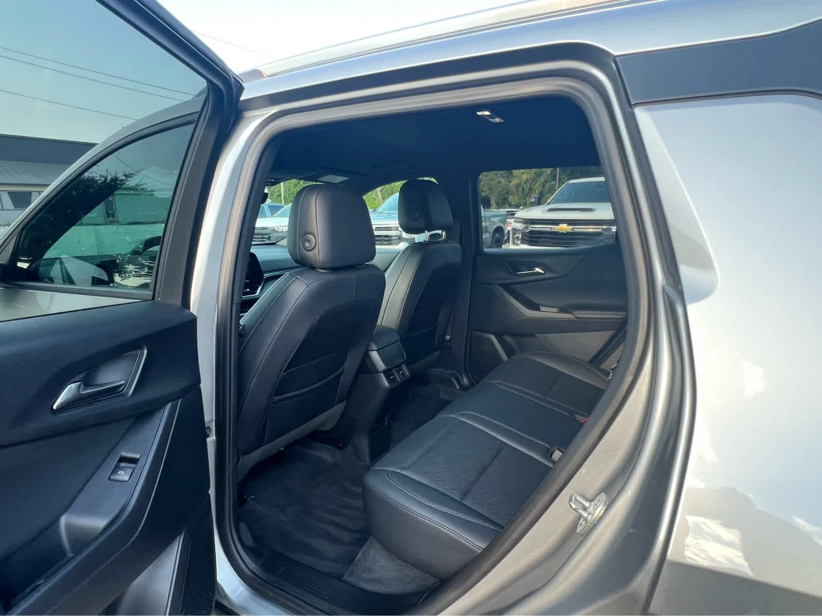 Used 2025 Sterling Gray Metallic Chevrolet LT image 6