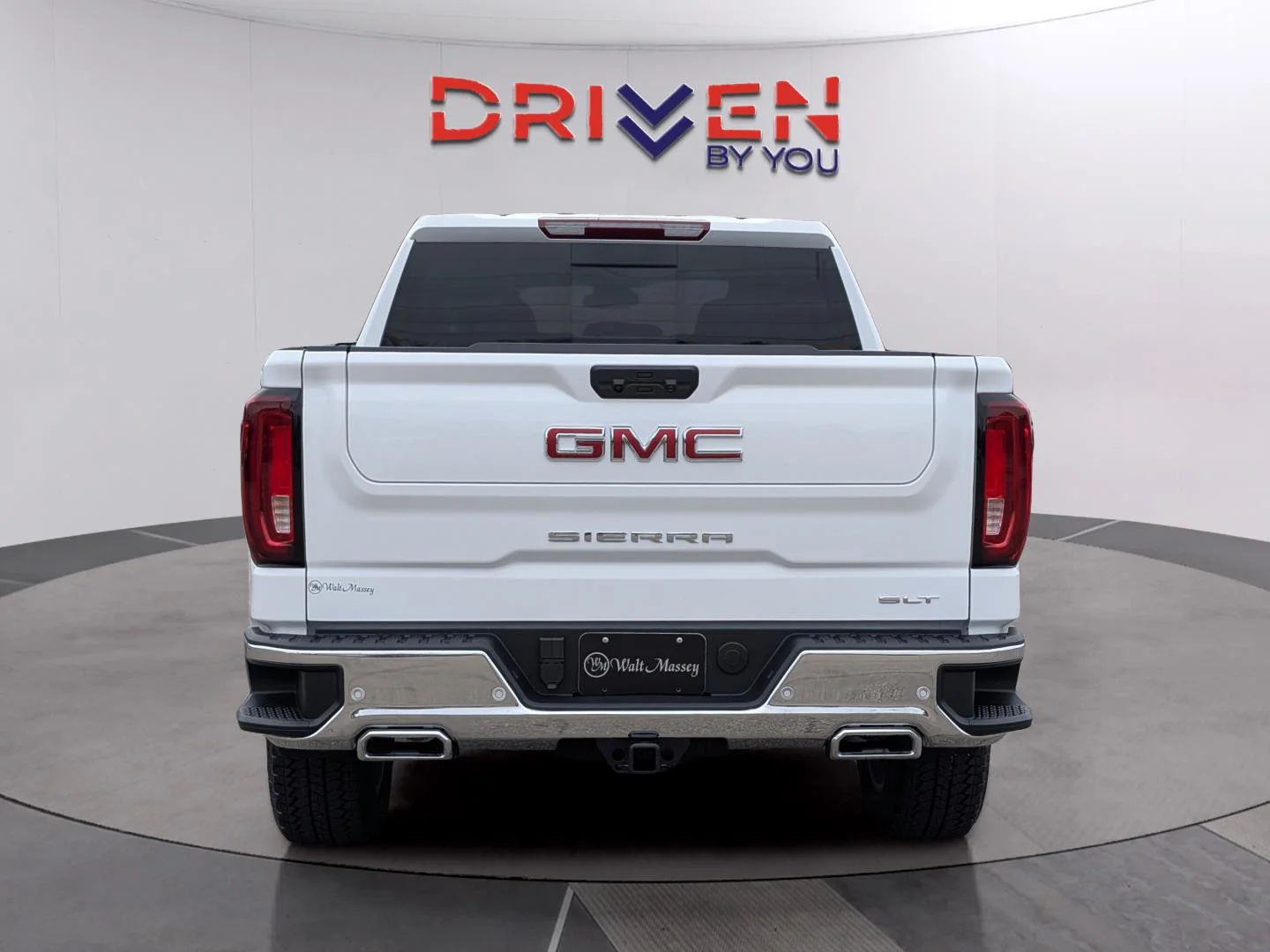 New 2026 Summit White GMC SLT image 4
