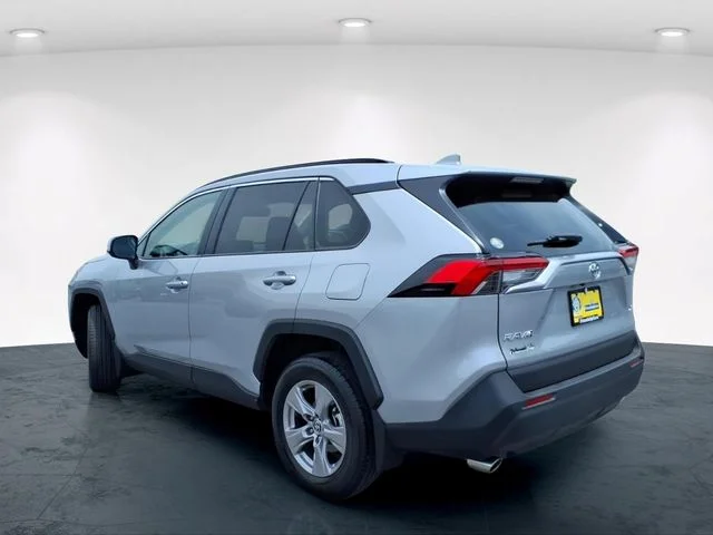 Used 2025 Silver Toyota XLE image 16
