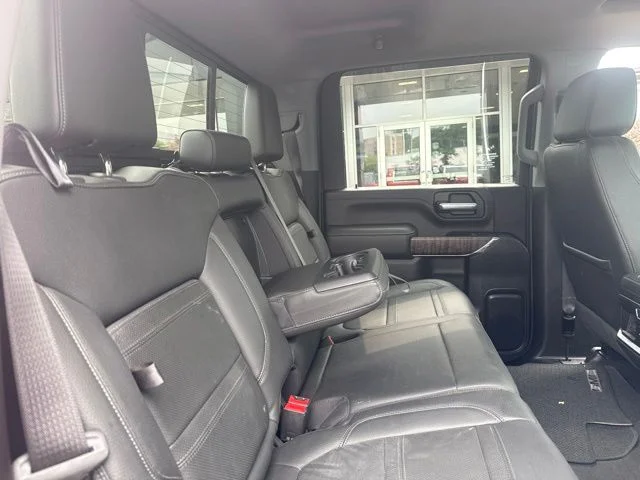 Used 2023 Red GMC Denali image 27